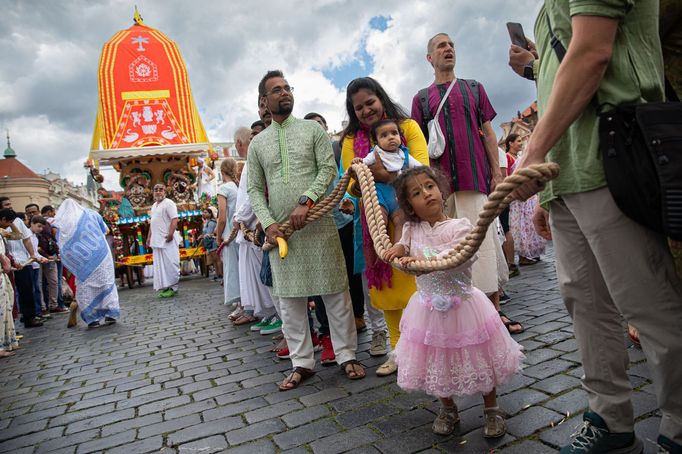 Indický festival vozů Rathayatra hnutí Hare Krišna.