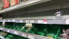 Britské supermarkety omezují nákup čerstvé zeleniny a ovoce