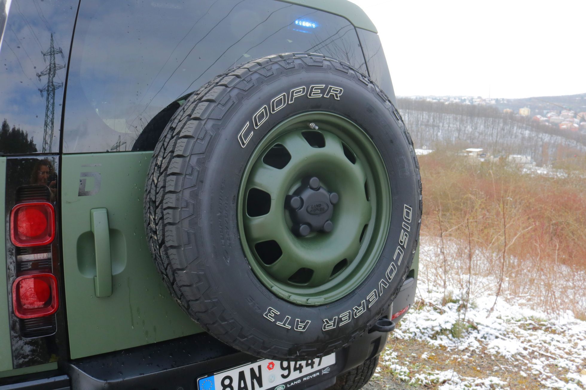 Land Rover Defender policejní demo verze