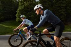 Huawei uvedl novou řadu hodinek GT 6. Ta se pyšní působivou výdrží baterie až 21 dnů