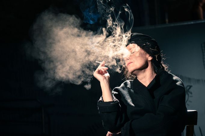 Lucie Trmíková jako Růžena Vacková.