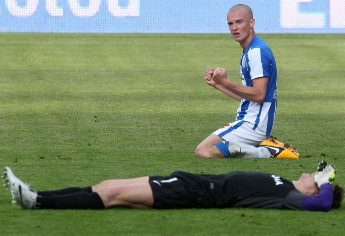 Fotbal, Pohár České pošty, Sparta - Mladá Boleslav: Jan Chramosta slaví gól na 1:2