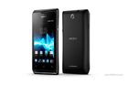 Sony Xperia E a Xperia E dual - s podporou dvou SIM karet Dalšího oficiálního oznámení se dočkaly i dva nové telefony společnosti Sony. Modely Xperia E a Xperia E dual podporující dvě SIM karty. Oba telefony běží na operačním systému Android 4.1 Jelly Bean. Jde o telefony s 3,5 palcovým TFT displejem s rozlišením 320 × 480 obrazových bodů a 3,2 megapixelovým vzadu umístěným fotoaparátem. Uvnitř telefonu se nalézá jednojádrový procesor Qualcomm MSM7227A Snapdragon taktovaný na frekvenci 1 GHz, s operační pamětí o velikosti 512 MB a interní úložnou pamětí 4 GB rozšiřitelnou pomocí paměťových karet microSD. Akumulátor telefonů má kapacitu 1 530 mAh. Rozměry telefonů jsou 113,5 × 61,8 × 11 milimetrů, hmotnost 115,7 gramů. Na trhu by se telefony měly objevit v prvním čtvrtletí příštího roku.