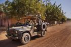 Francii čeká v Mali dlouhá mise. Al-Káida má půlku země