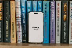 LUXOR se stává největším knihkupectvím v Česku. Co to znamená pro zákazníky?