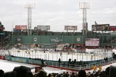 Hokejový Open Air v Mexiku se hrál pro 3 tisíce lidí