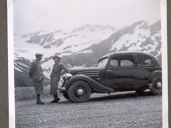 Olga, Karel, Škoda Rapid: kdesi v Alpách v létě 1937.