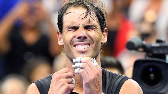 Podívejte se na fotografie z úžasného finále US Open mezi Rafaelem Nadalem a Daniilem Medveděvem.