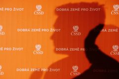 Budeme se bránit soudně, hrozí ostravská ČSSD předsednictvu po zrušení organizací