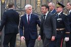 Francouzský prezident Macron přijel do Česka, na Hradě jedná s Petrem Pavlem