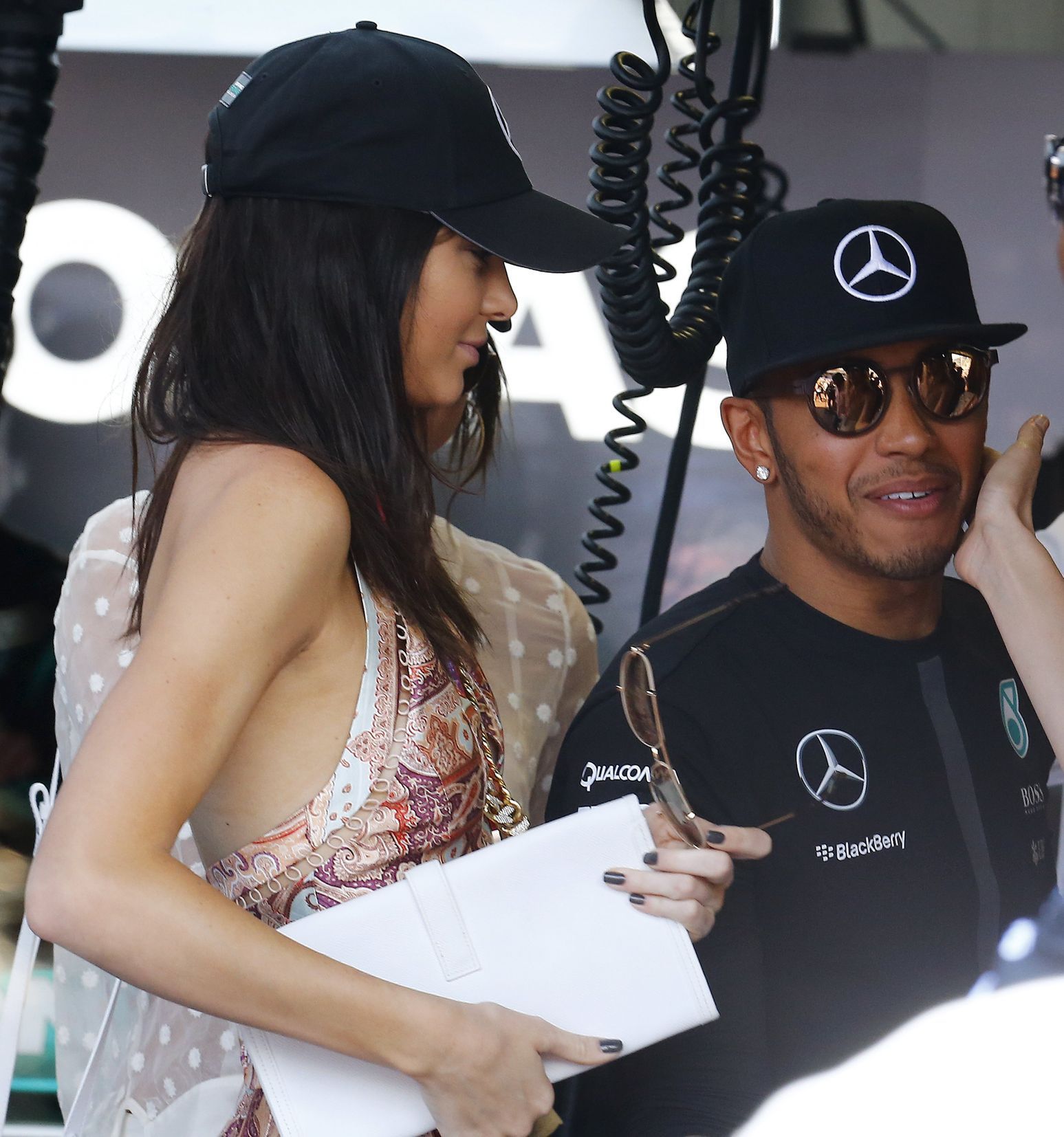F1, VC Monaka 2015: britská modelka Kendall Jennerová a Lewis Hamilton