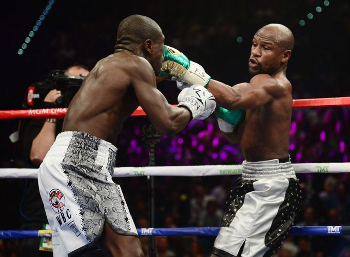 Floyd Mayweather vs. André Berto