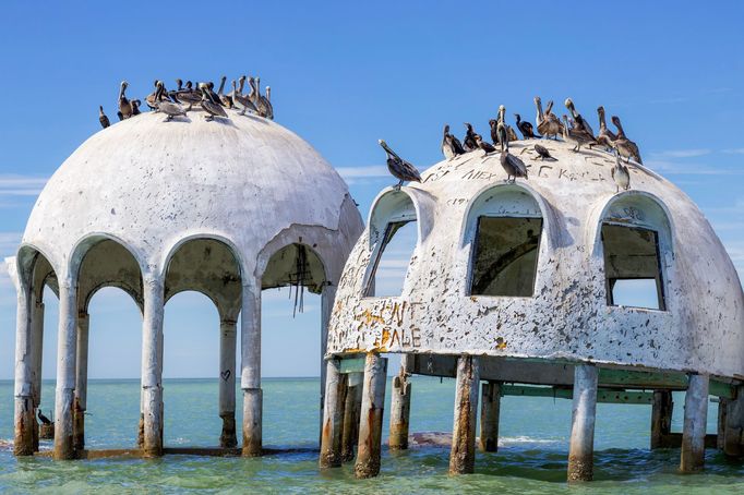 Dome Home - Cape Romano, Florida, USA