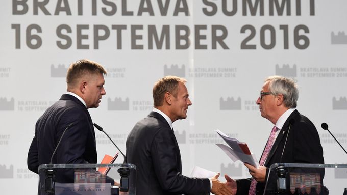 Záběr ze summitu v Bratislavě.