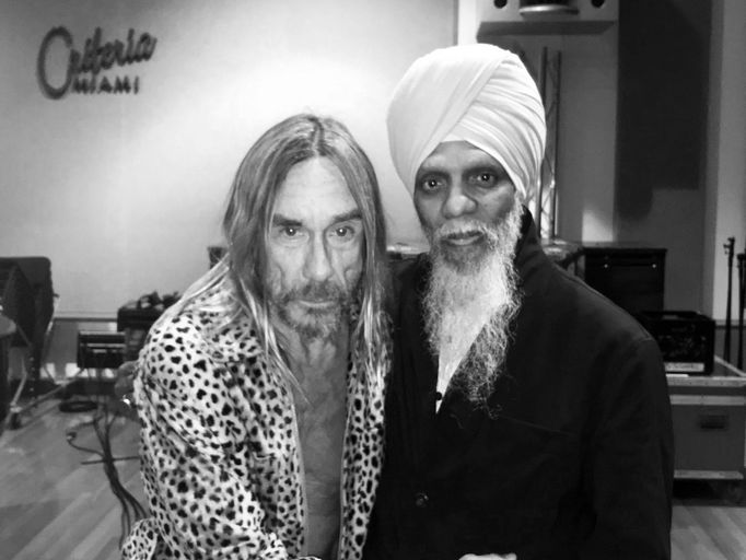Iggy Pop a Dr. Lonnie Smith.