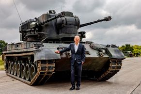 Leopard, Gepard, Abrams. Jak vypadají zbraně, které Západ letos slíbil Ukrajině