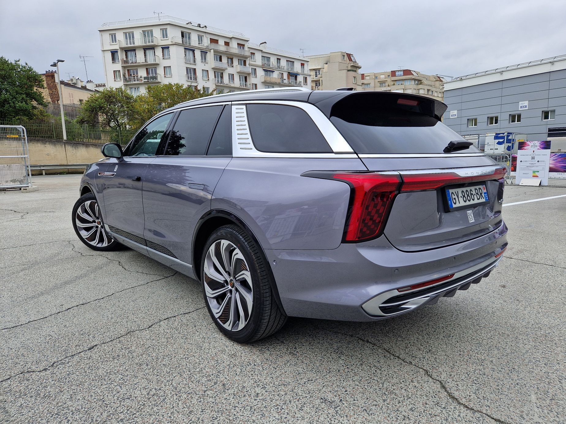 Hongqi testovací jízdy