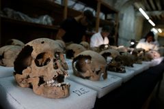 V Mexiku objevili věž ze stovek lidských lebek, která mění teorii o Aztécích