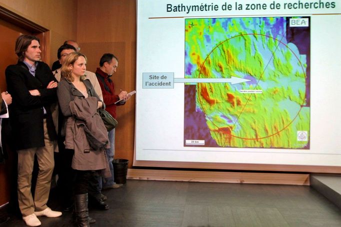 Mapa ukazuje místo, kde průzkum dna oceánu probíhal.