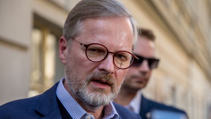 Fiala chce, aby do středy bylo jasno o koalici. Do dvou týdnů má být vláda kompletní