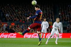 Živě: Barcelona - Real 1:2, El Clásico rozhodl v závěru Ronaldo, Bílý balet dokonal obrat