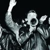 Oslavy hokejového vítězství nad SSSR na Václavském náměstí v roce 1969