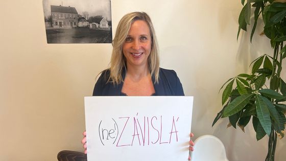 Maminka Marušky Eva Hronová byla hostem v podcastu (ne!)ZÁVISLÁ.