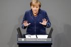 Brzda proti dluhům patří do ústavy, navrhla Merkelová
