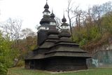 V roce 2008 získala dřevěný chrám do užívání Rumunská pravoslavná církev. Každou neděli se zde konala mše.