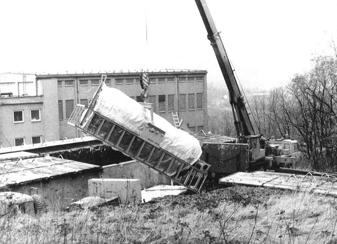 Archivní historie z Ústavu jaderného výzkumu v Řeži u Prahy, kde byl v roce 1957 spuštěn první československý jaderný reaktor.