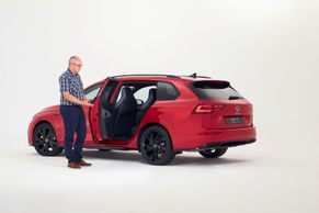Volkswagen dorůstá Octavii. Nové kombi Golf Variant se jí snaží vyrovnat prostorem