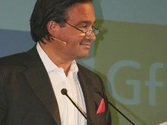 Alain Caparros na loňském ročníku Retail Summit