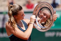 "Je to jen začátek." Havlíčková ovládla Roland Garros, společně s Bejlek i čtyřhru