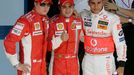 Nejlepší trio z brazilské kvalifikace: zleva Kimi Räikkönen, Felipe Massa a Lewis Hamilton.