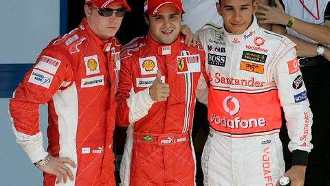 Nejlepší piloti ve formuli 1: Kimi Räikkönen, Felipe Massa a Lewis Hamilton