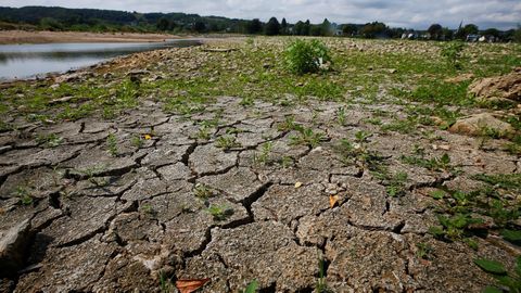 V počasí nás čekají extrémy: Sucha budou delší a srážky možná rekordní, říká Trnka