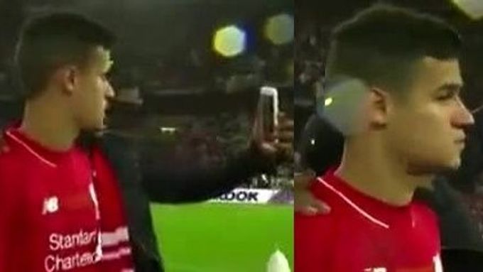 Podívejte se, jak si fanoušek fotí selfie se smutným Philippem Coutinhem z Liverpoolu po prohraném finále Evropské ligy se Sevillou.
