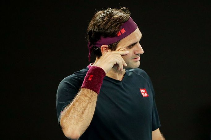 Tennis - Australian Open - Semi Final - Melbourne Park, Melbourne, Australia - January 30, 2020. Switzerland's Roger Federer reacts during his match against Serbia's Nova