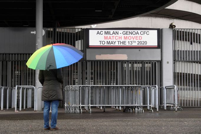 Zápas AC Milán s Janovem se kvůli koronaviru odkládá. (1. března 2020)