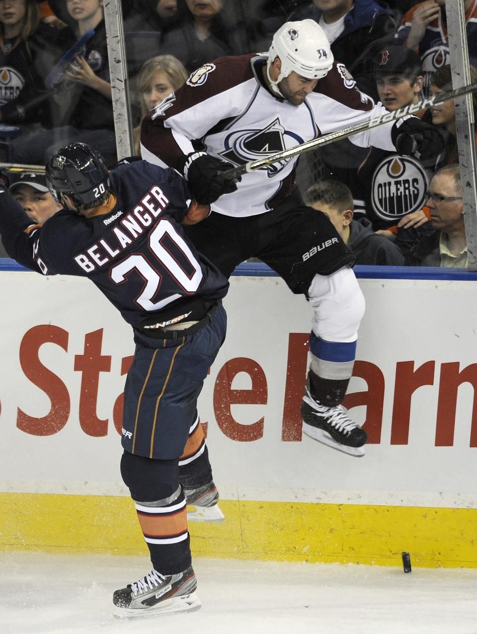 Edmonton - Colorado (Daniel Winnik, Eric Belanger, hit)