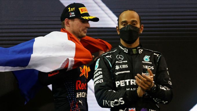 Ve formuli 1 si nejvíc vydělají Verstappen a Hamilton. Cunoda bere padesátkrát méně