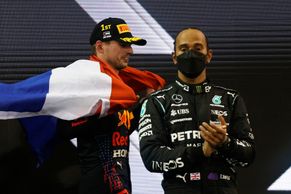 Ve formuli 1 si nejvíc vydělají Verstappen a Hamilton. Cunoda bere padesátkrát méně