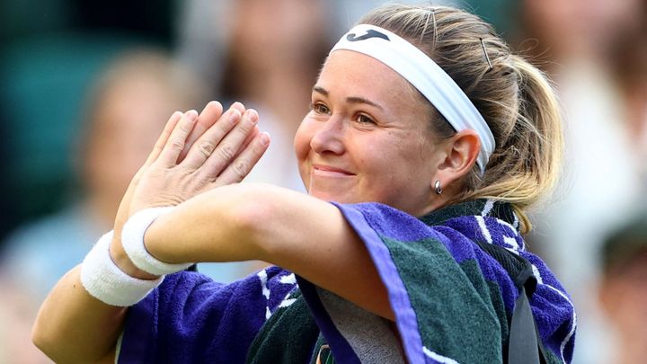 Bouzková - Nosková. Bouzková porazila Noskovou a v rodném městě si zahraje o titul; Zdroj foto: Reuters
