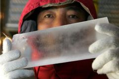 Vědci nalezli nejstarší led na světě