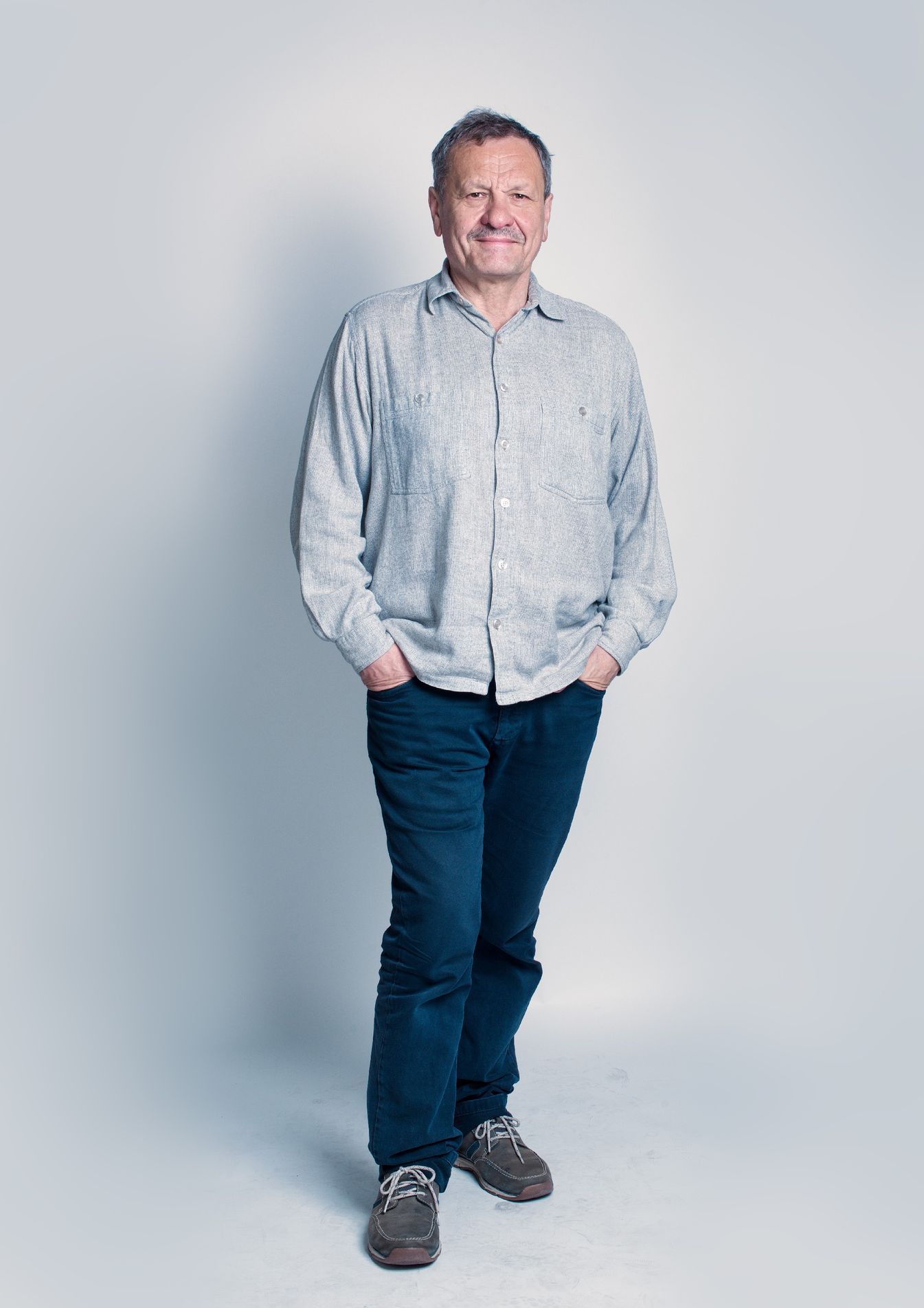 Zkáza Dejvického divadla