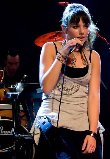 Ewa Farna v Lucerna Music Baru.