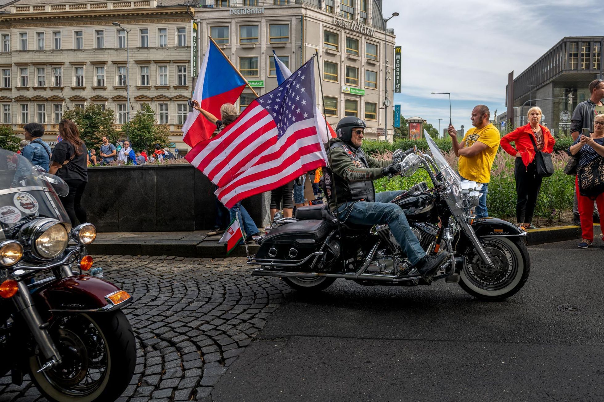 Harley Days Praha, září 2022, jízda Prahou