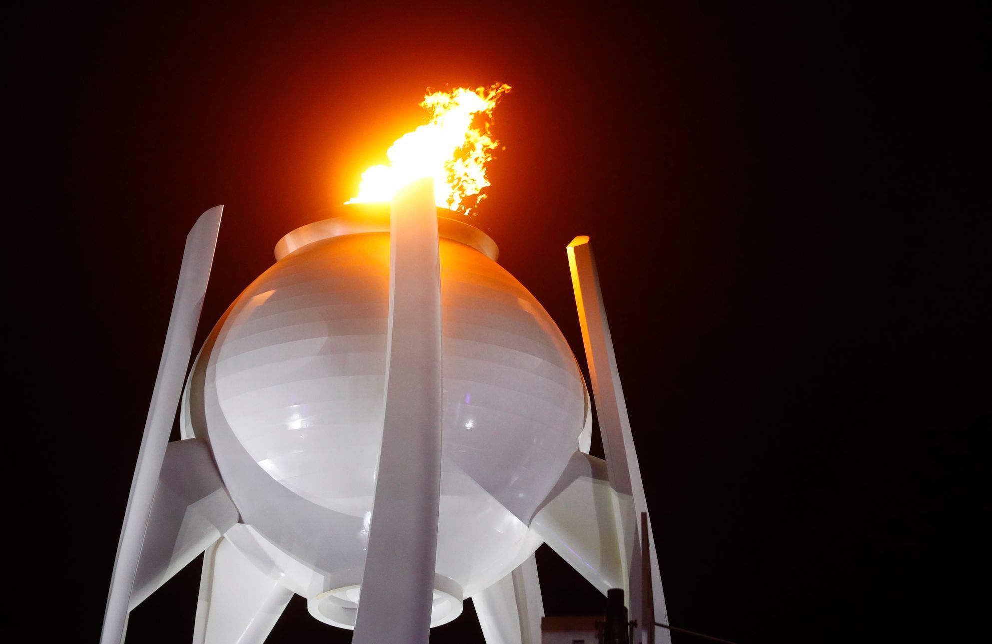 Slavností zakončení ZOH 2018: olympijský oheň