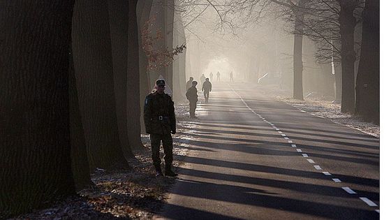 Hranice ucpaná premiéry, ministry i jinými komisaři