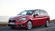 BMW 2 Gran Tourer je o 22 cm delší než krátká verze Active Tourer a na rozdíl od ní může mít až sedm míst k sezení. Přesto se jich podle BMW předalo jen čtyřicet procent proti šedesáti procentům u základního provedení.